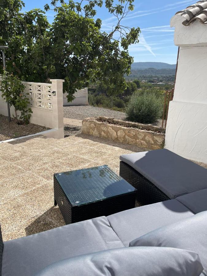 Djm Palms - Shared Casa Rural - Casa Rural Compartida - No Es Una Casa Privada Ayora Bagian luar foto