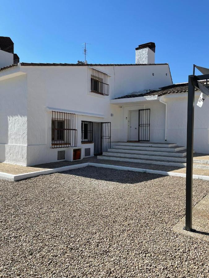 Djm Palms - Shared Casa Rural - Casa Rural Compartida - No Es Una Casa Privada Ayora Bagian luar foto